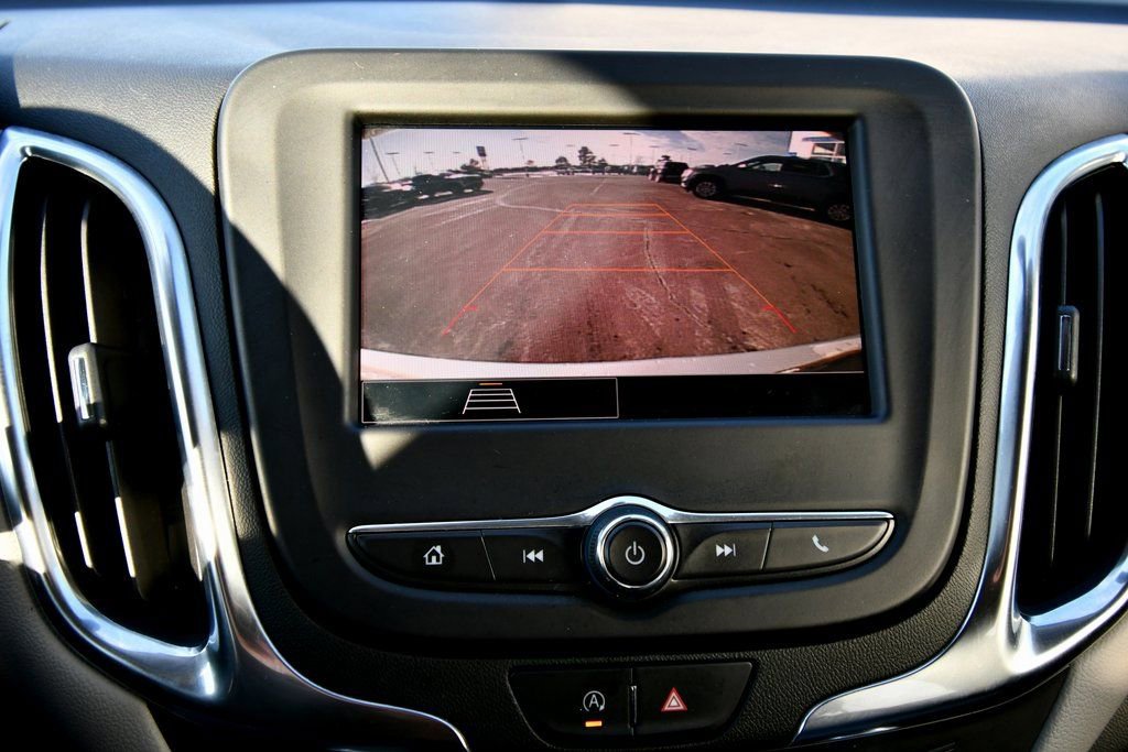 Used 2022 Chevrolet Equinox LT AWD/4WD image 26