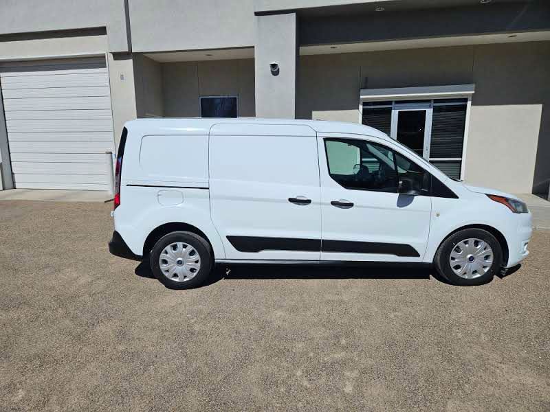 Used 2022 Ford Transit Connect XLT image 8