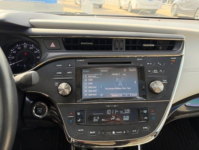 Used 2015 Toyota Avalon XLE Premium FWD image 9