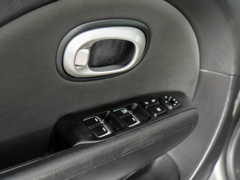 Used 2018 Kia Soul image 21