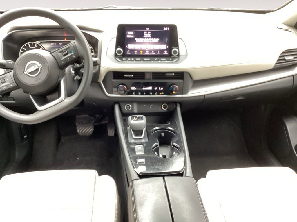 Used 2023 Nissan Rogue SV FWD image 10