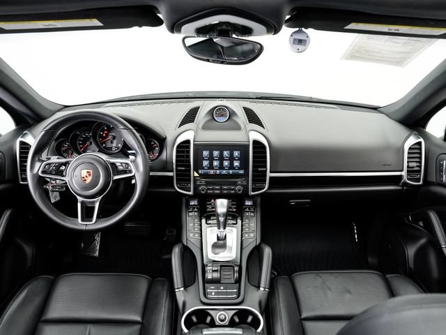 Certified 2018 Porsche Cayenne Platinum Edition AWD/4WD image 23