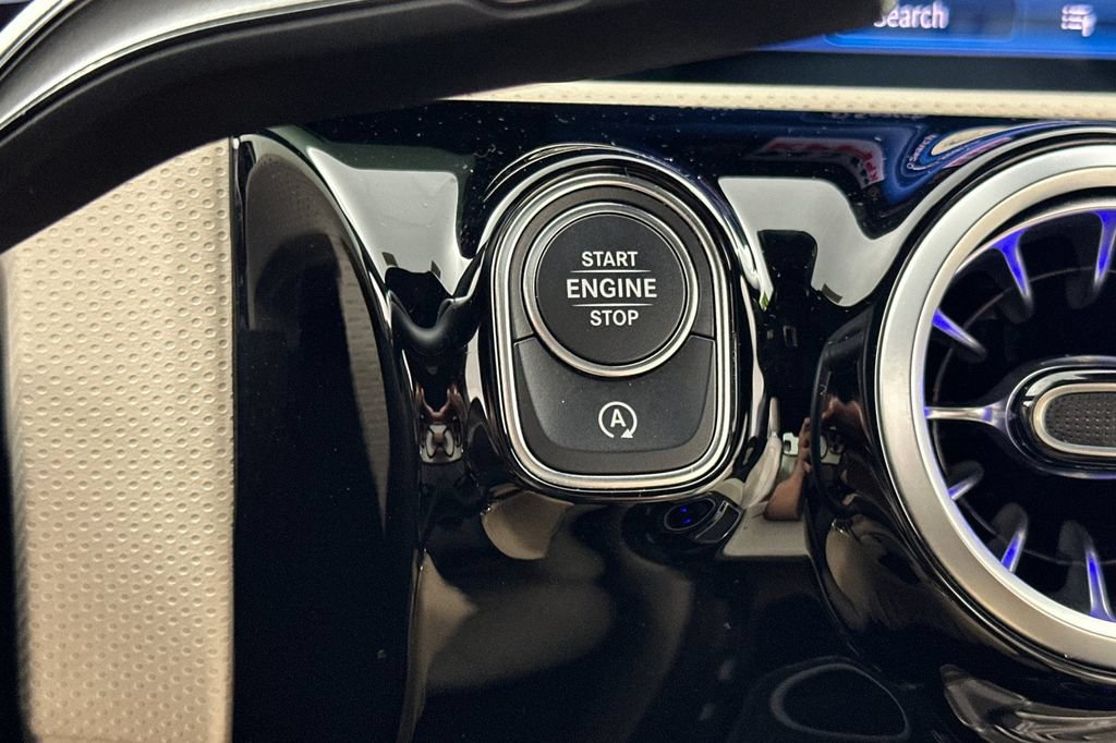 Certified 2026 Mercedes-Benz CLA 250 image 28