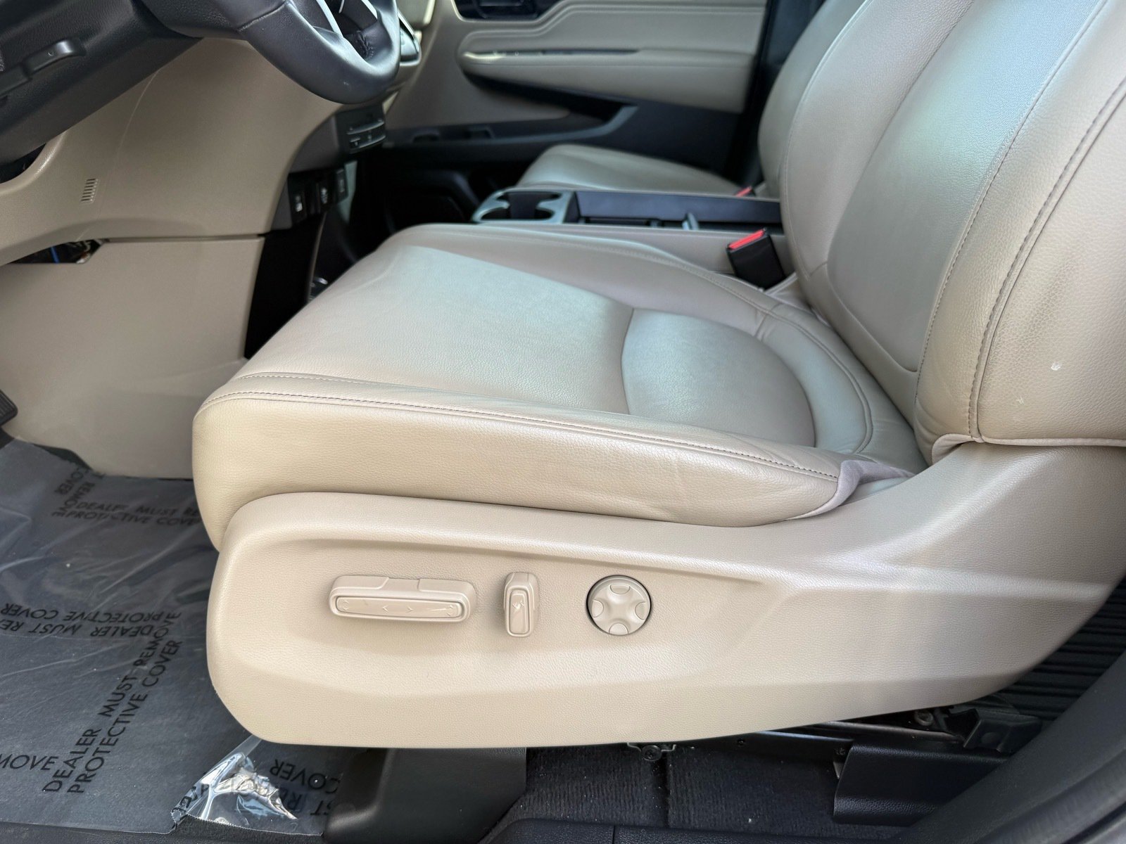 Used 2024 Honda Odyssey Touring image 14