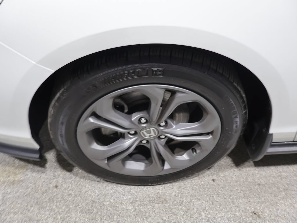 Used 2024 Honda Accord EX image 9