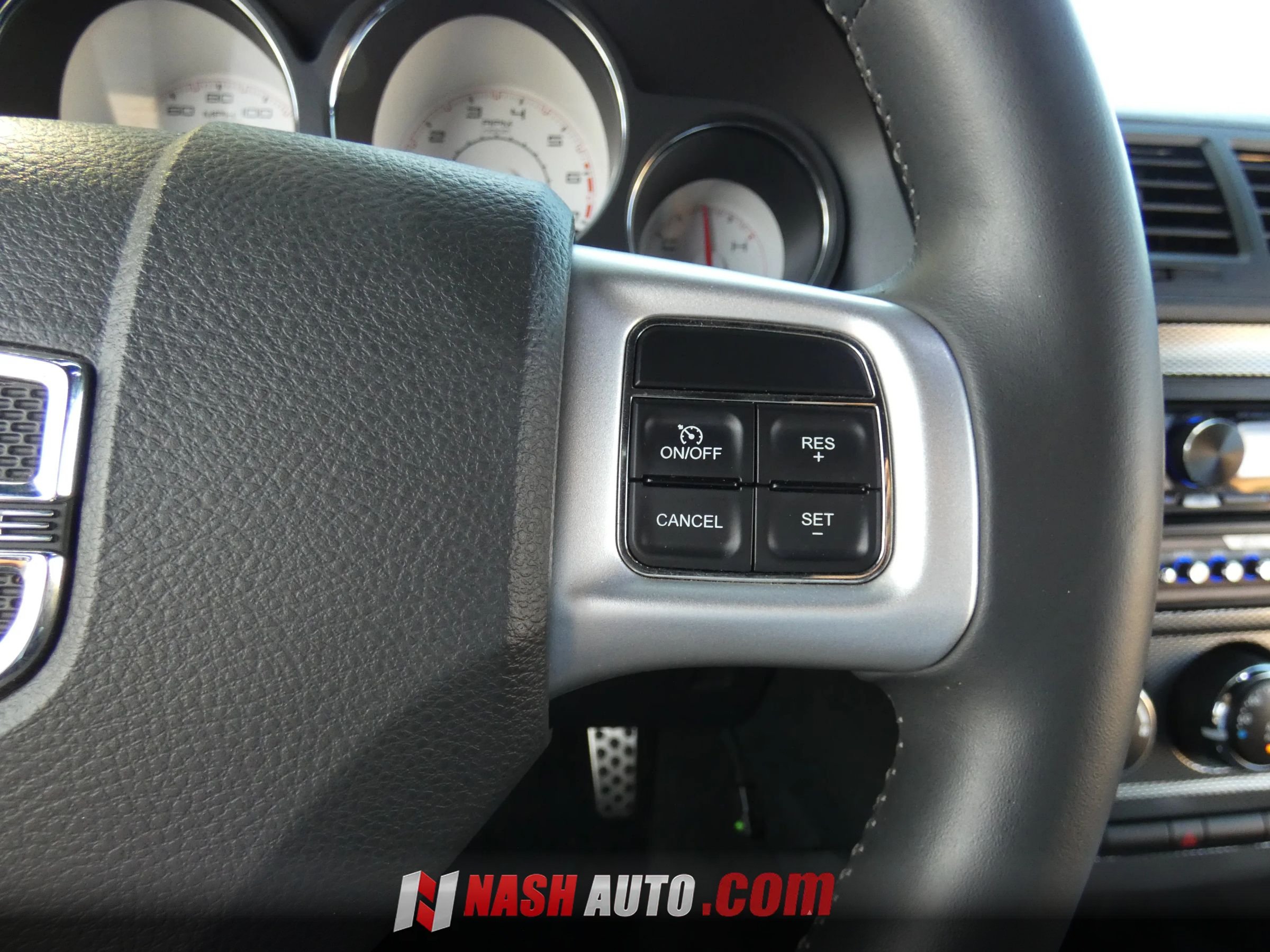 Used 2014 Dodge Challenger R/T RWD image 53