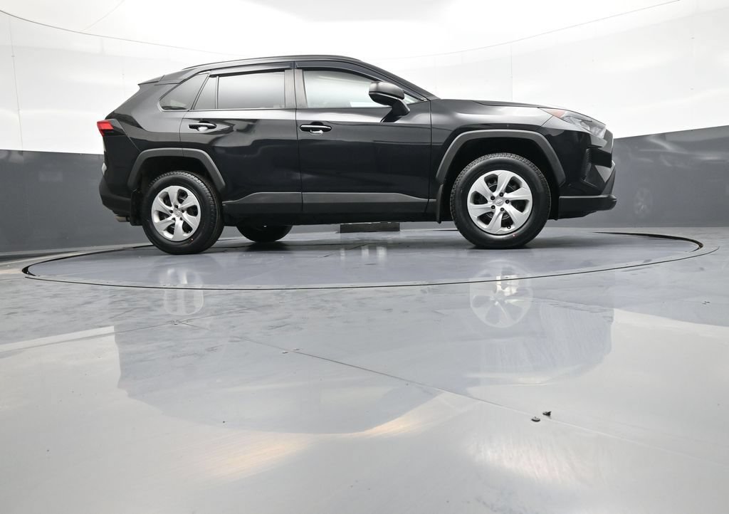 Used 2019 Toyota RAV4 LE w/ All Weather Liner Package AWD/4WD image 28