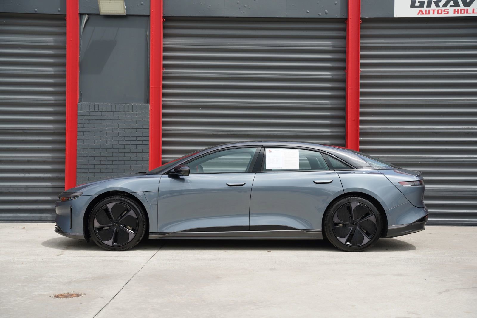 Used 2024 Lucid Air Touring image 7