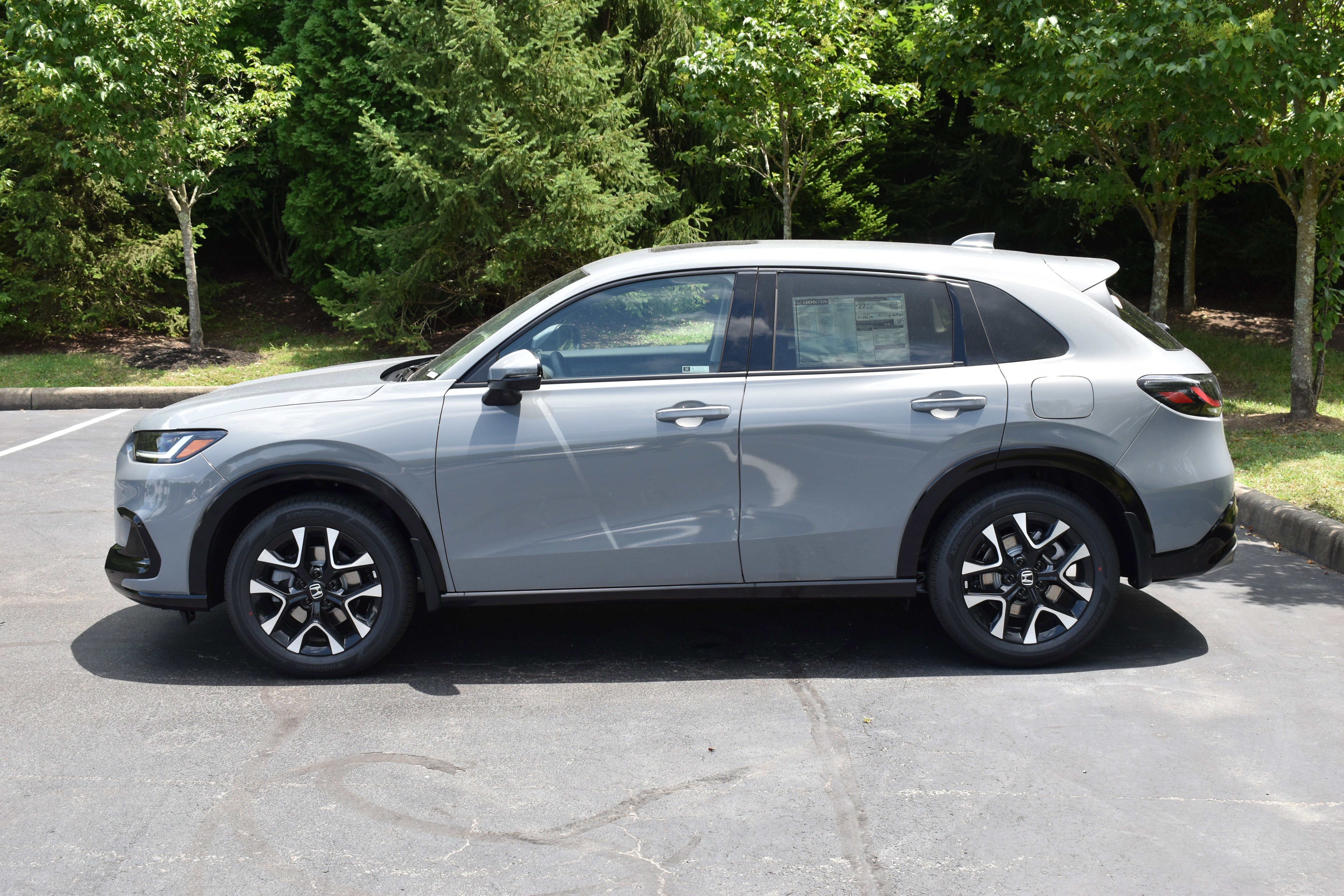 New 2026 Honda HR-V EX-L image 4