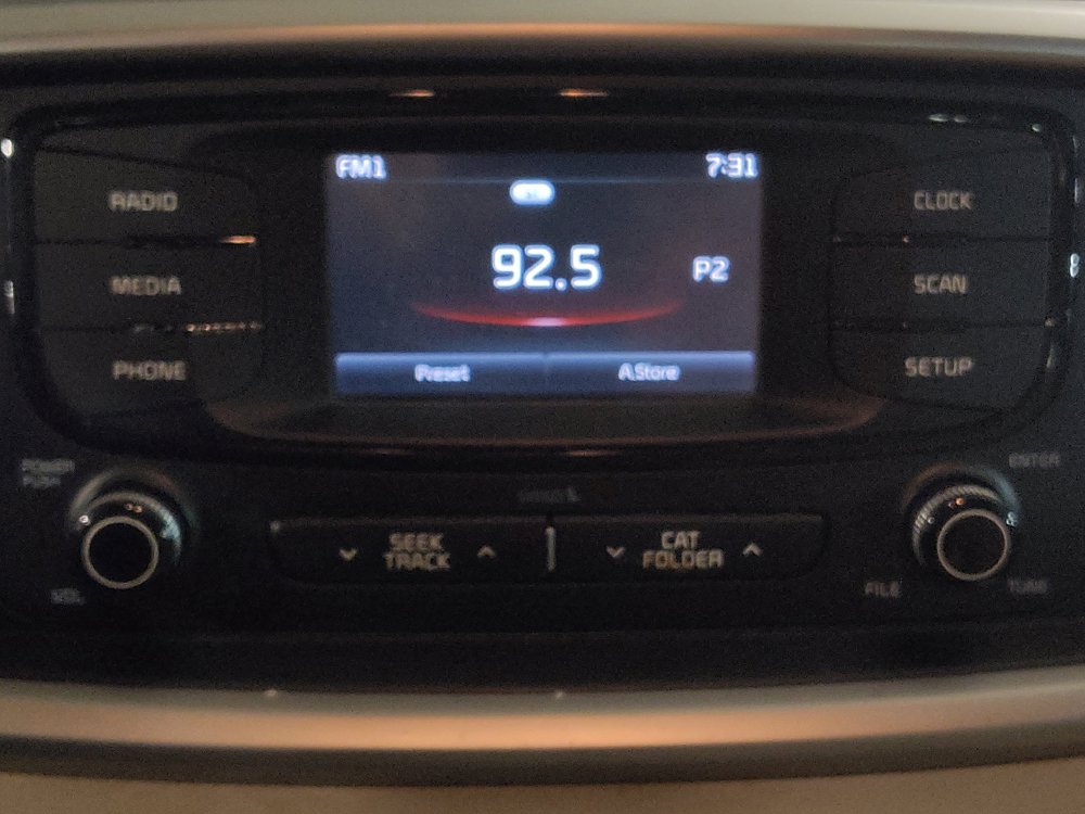 Used 2017 Kia Sorento AWD image 25