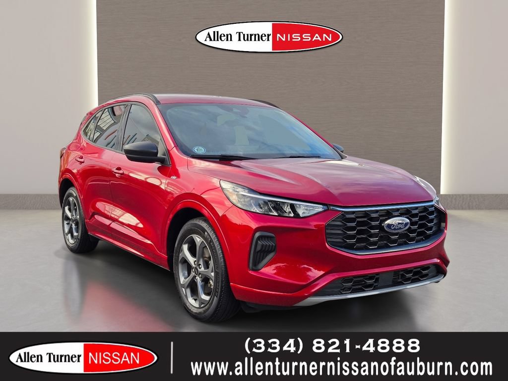 Used 2024 Ford Escape ST-Line w/ Tech Pack #1 FWD image 1