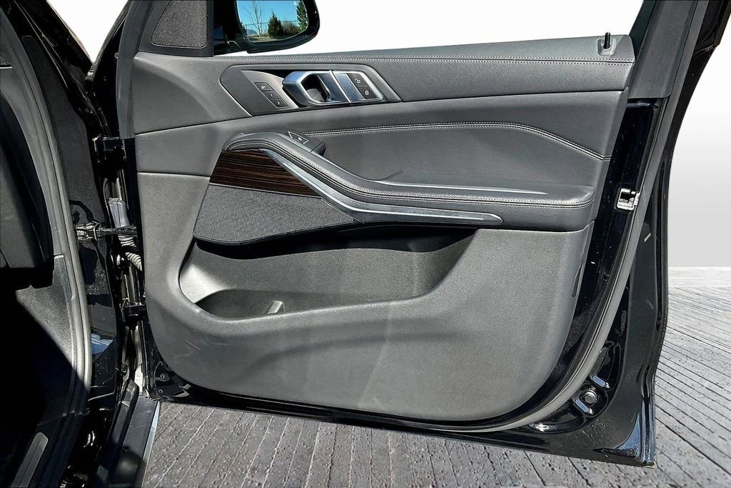 Used 2020 BMW X5 xDrive40i w/ Convenience Package AWD/4WD image 27