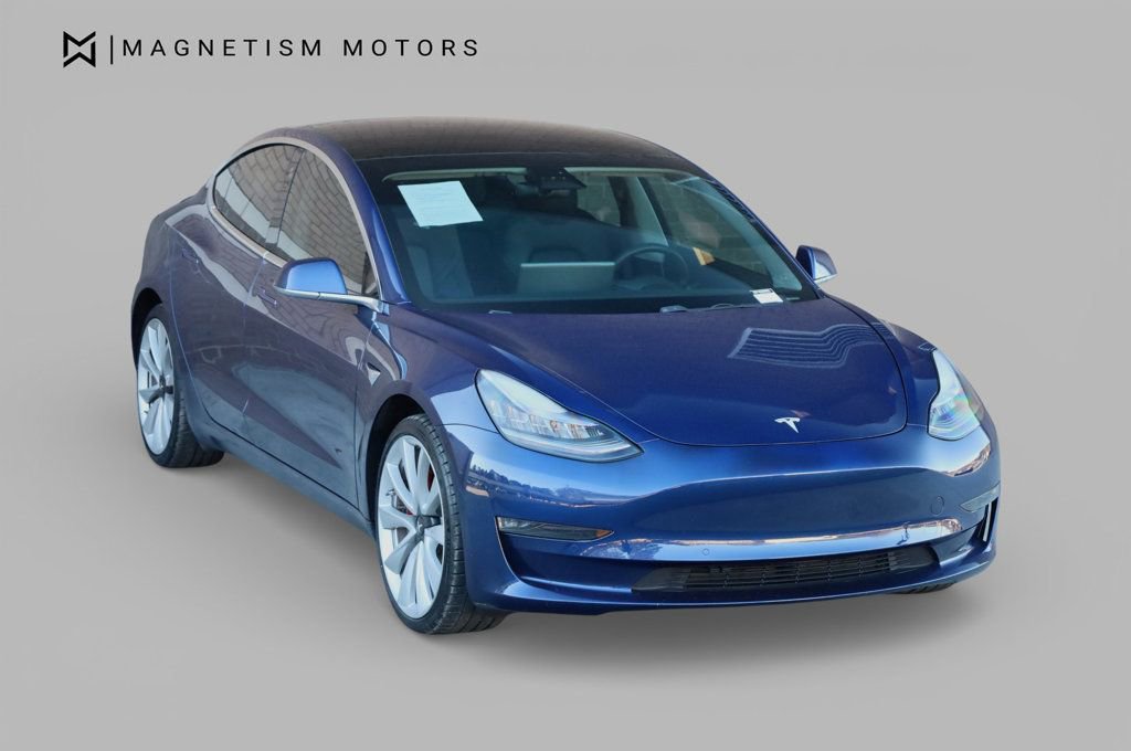 Used 2019 Tesla Model 3 Performance image 4