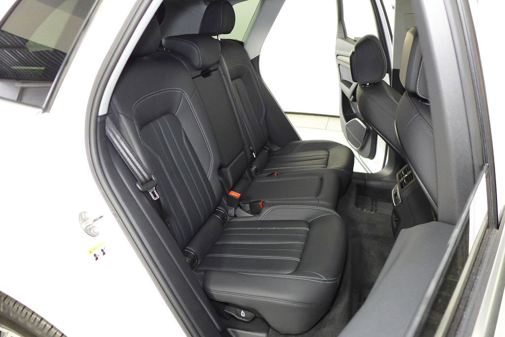 Used 2022 Audi Q5 2.0T Premium w/ Convenience Package image 20