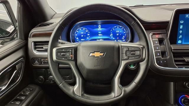 Used 2023 Chevrolet Suburban Premier image 29