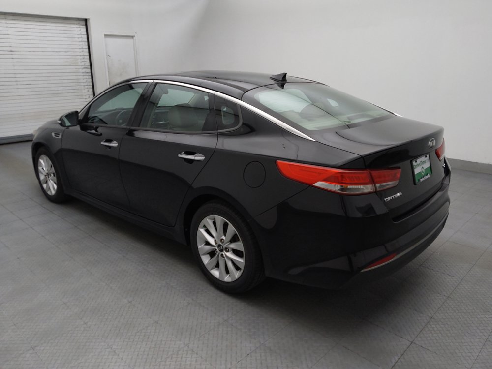 Used 2017 Kia Optima EX w/ Premium Package FWD image 5