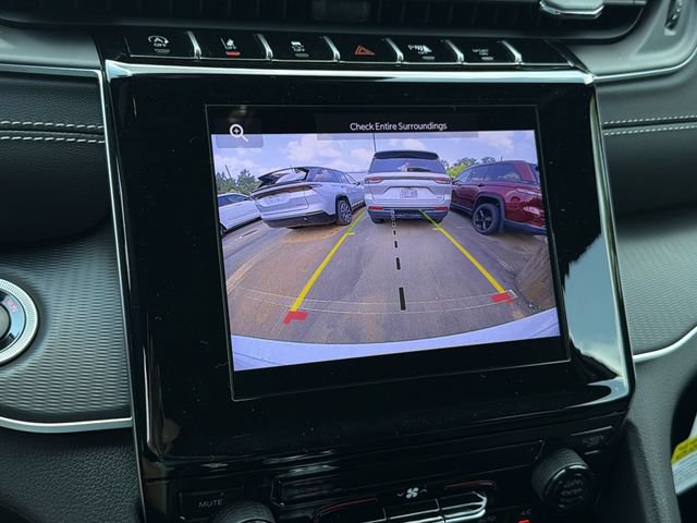 New 2026 Jeep Grand Cherokee Laredo RWD image 20