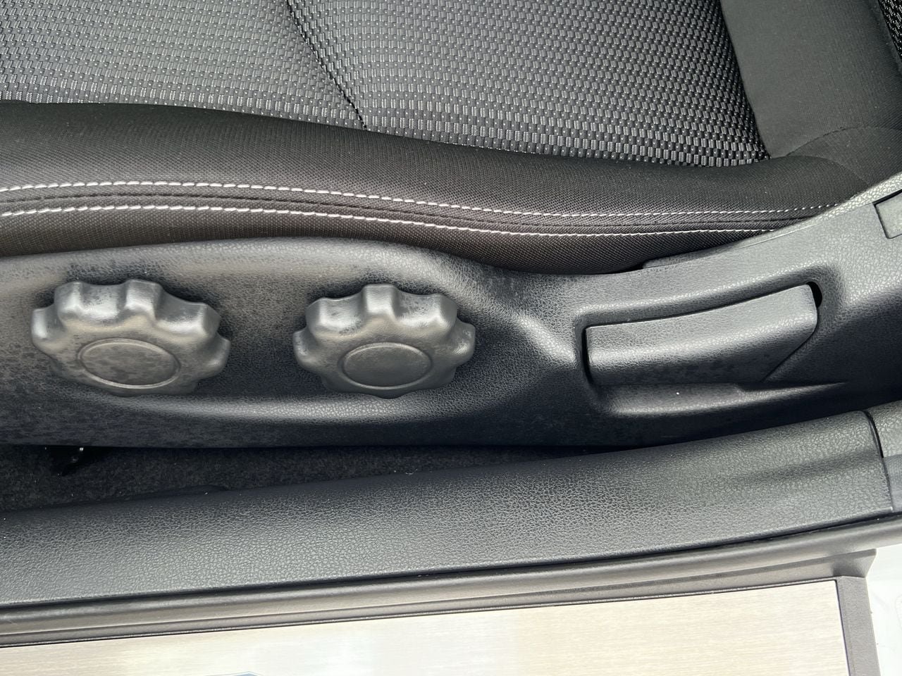 Used 2024 Nissan Z Sport w/ Floor Mat Package RWD image 24