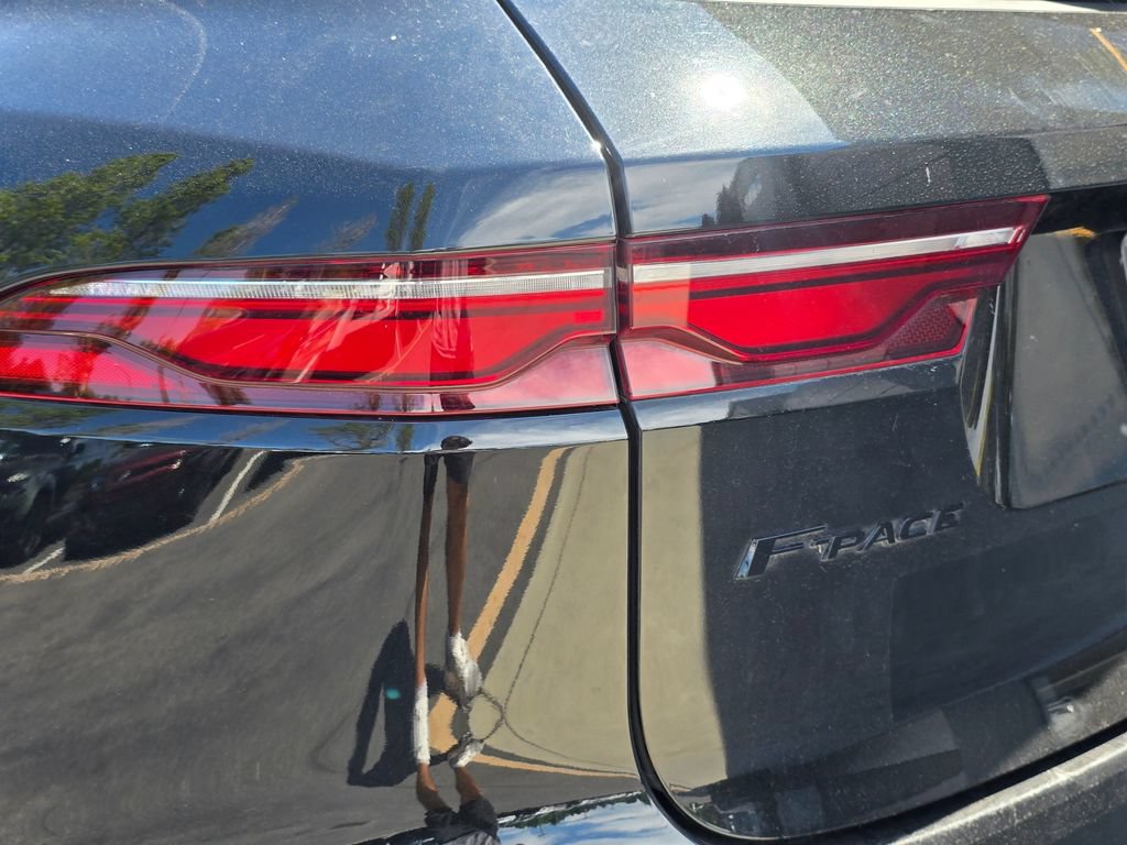 Used 2021 Jaguar F-PACE R-Dynamic S AWD/4WD image 38