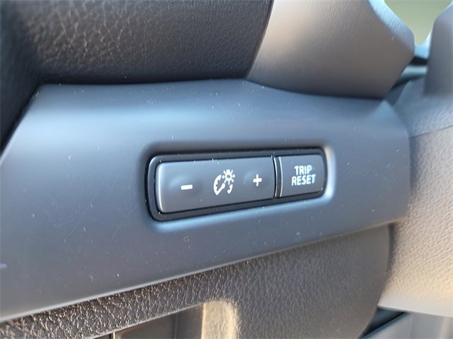Used 2019 Nissan Titan S image 23