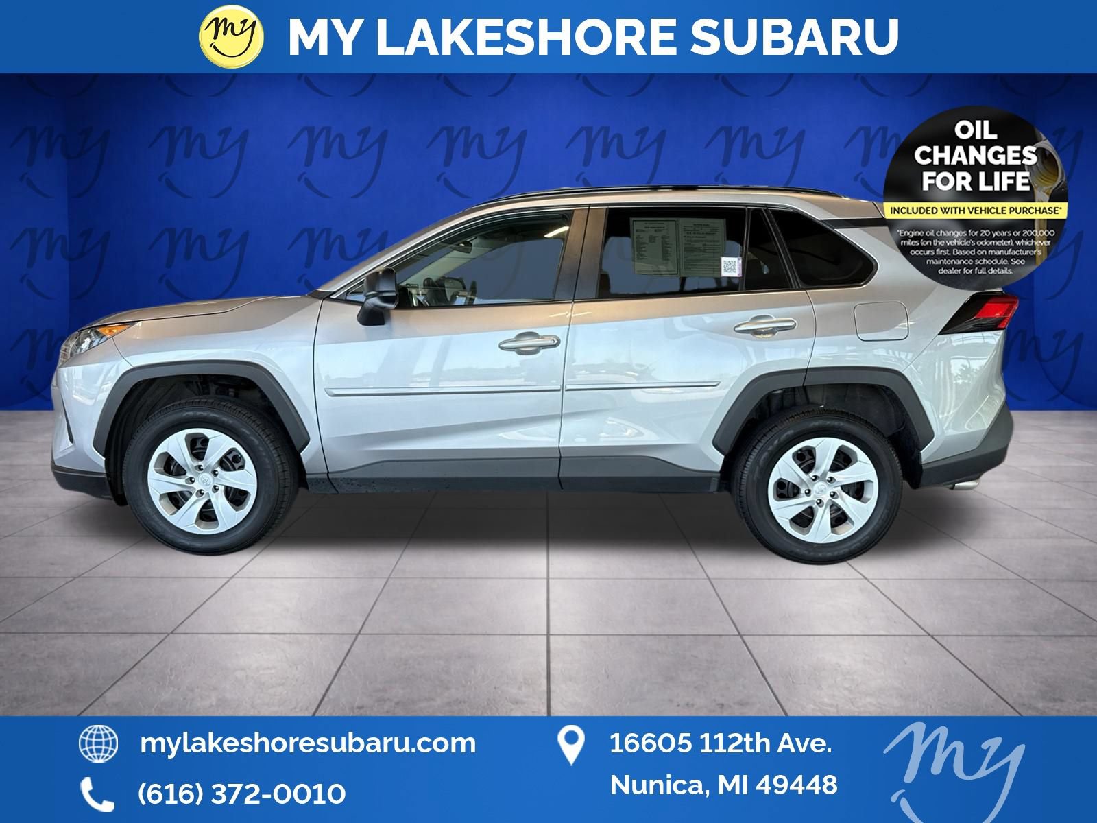 Used 2020 Toyota RAV4 LE w/ All Weather Liner Package AWD/4WD image 4