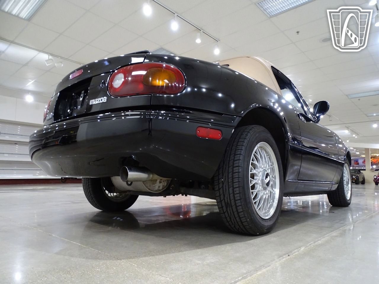 Used 1992 MAZDA MX-5 Miata image 17