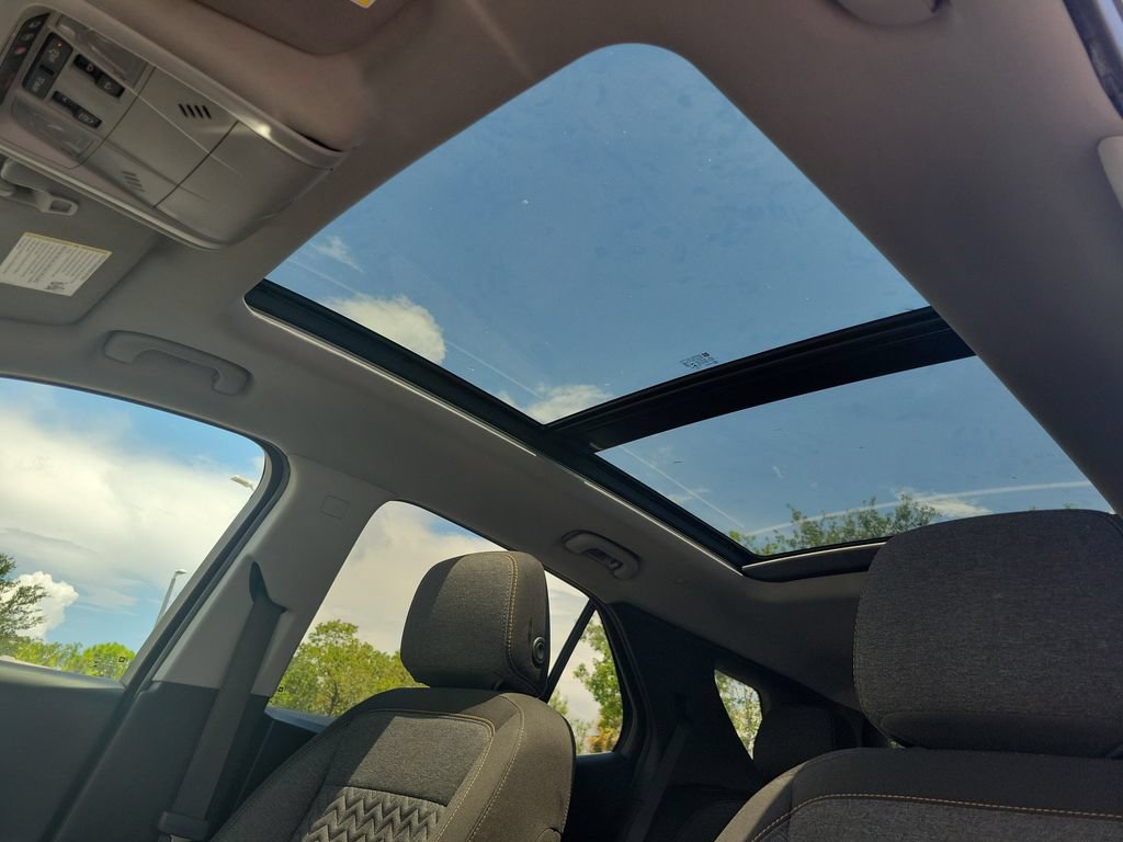 Used 2022 Chevrolet Equinox LT FWD image 29