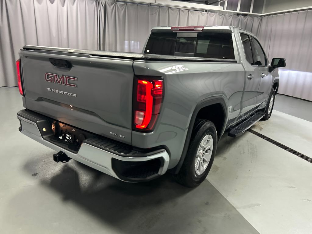 Used 2023 GMC Sierra 1500 SLE w/ Preferred Package image 7