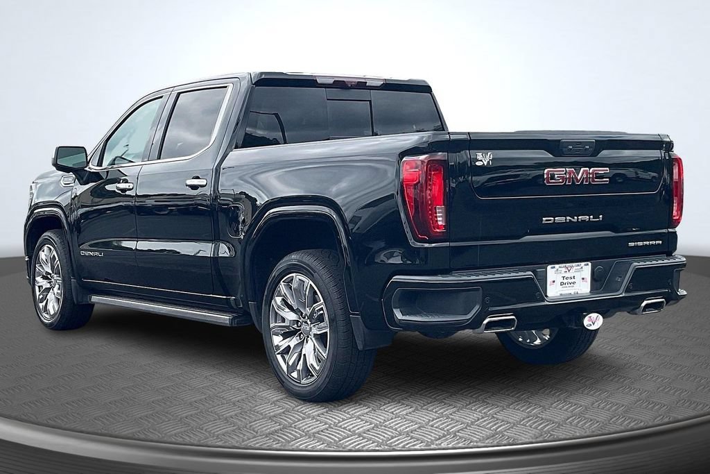 Used 2024 GMC Sierra 1500 Denali w/ Denali Reserve Package AWD/4WD image 5