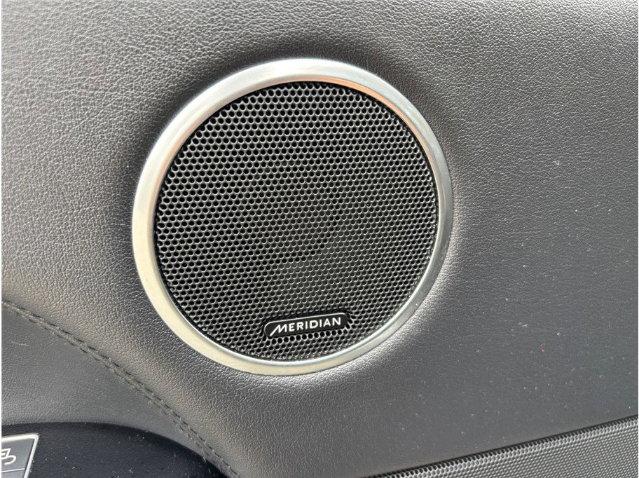 Used 2016 Land Rover Range Rover Supercharged image 23