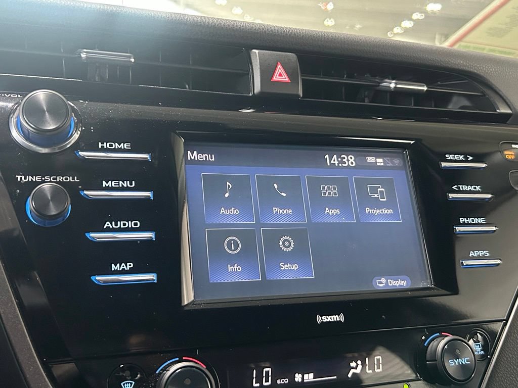 Used 2020 Toyota Camry LE FWD image 25