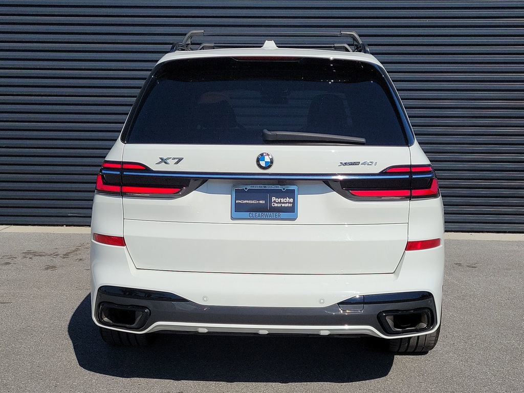 Used 2023 BMW X7 xDrive40i w/ Executive Package image 4