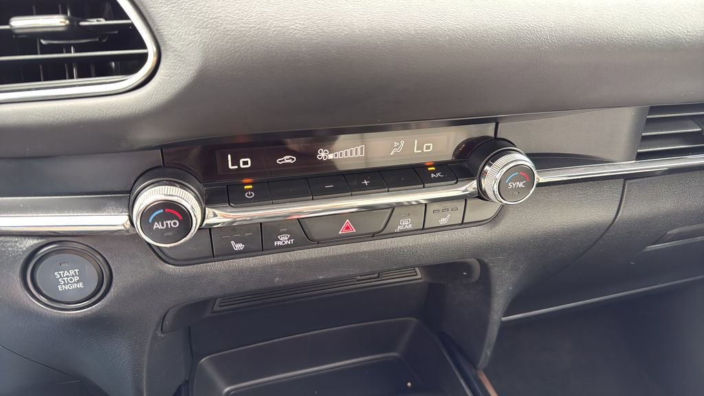 Used 2021 MAZDA CX-30 FWD 2.5 S w/ Premium Package image 29