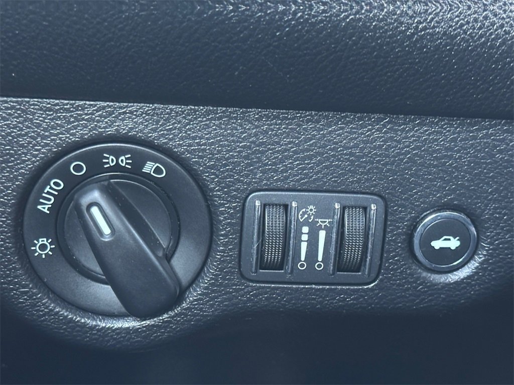 Used 2019 Dodge Challenger R/T Scat Pack w/ Widebody Package image 23