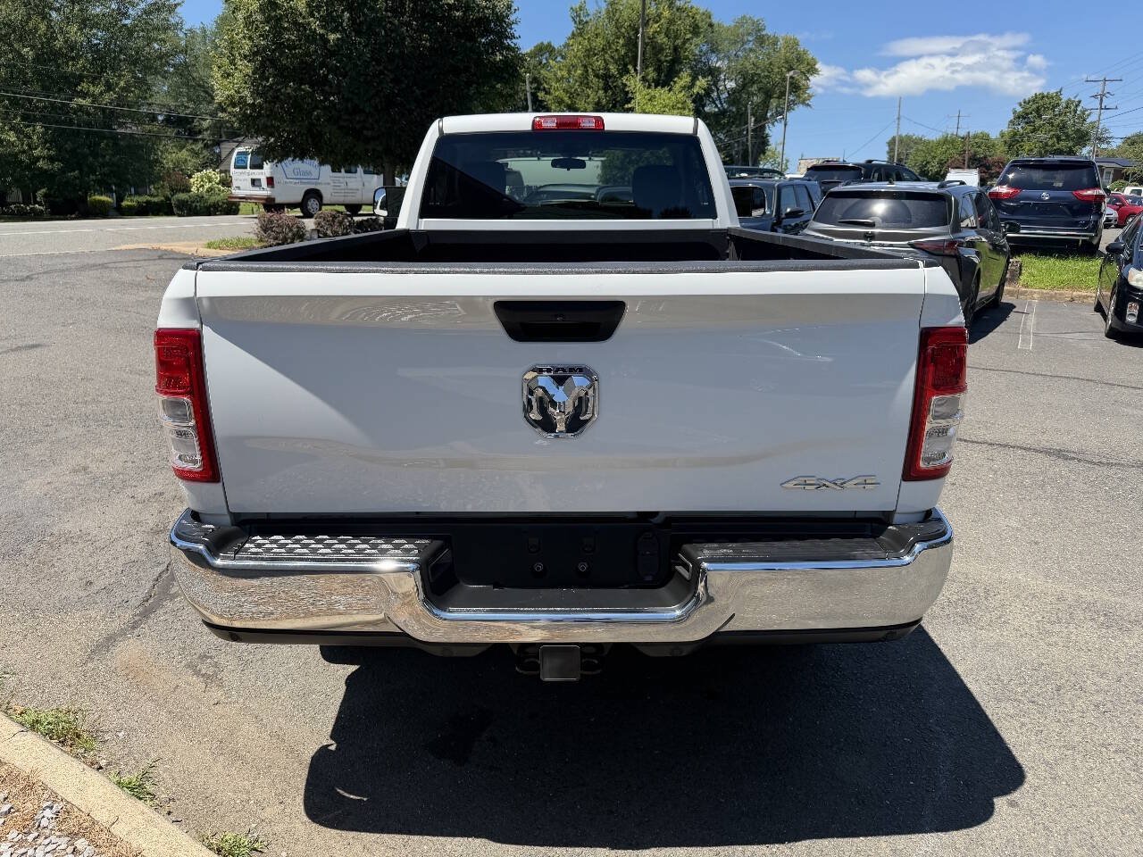 Used 2019 RAM 3500 Tradesman w/ Chrome Appearance Group AWD/4WD image 6