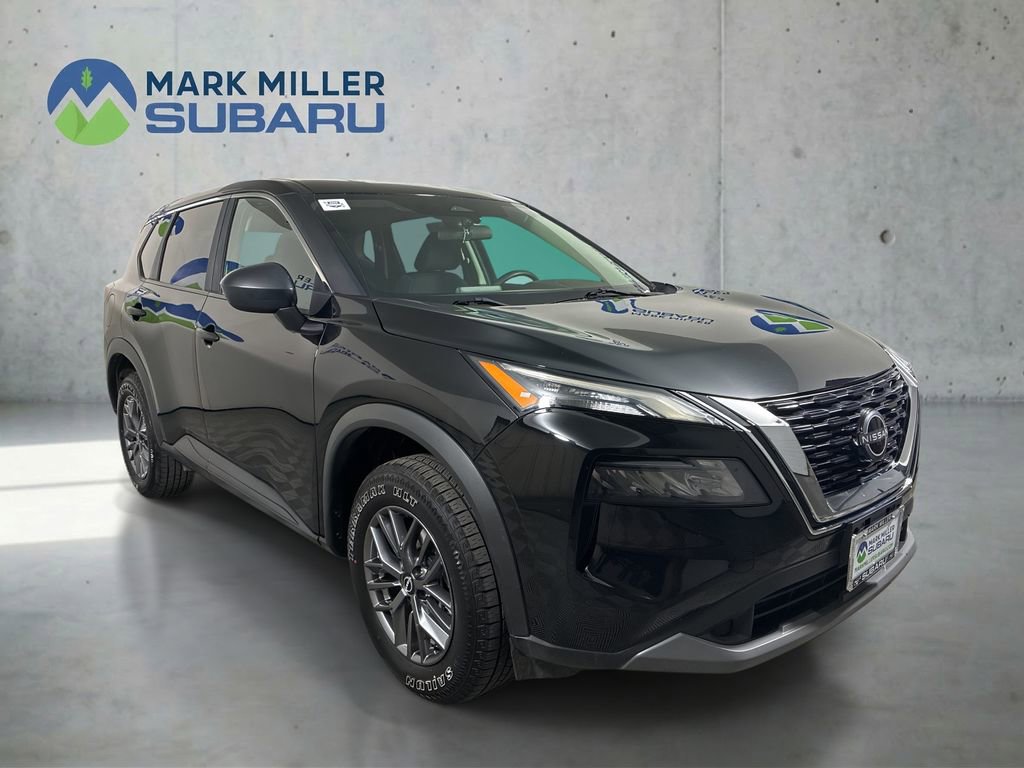 Used 2023 Nissan Rogue S AWD/4WD image 1