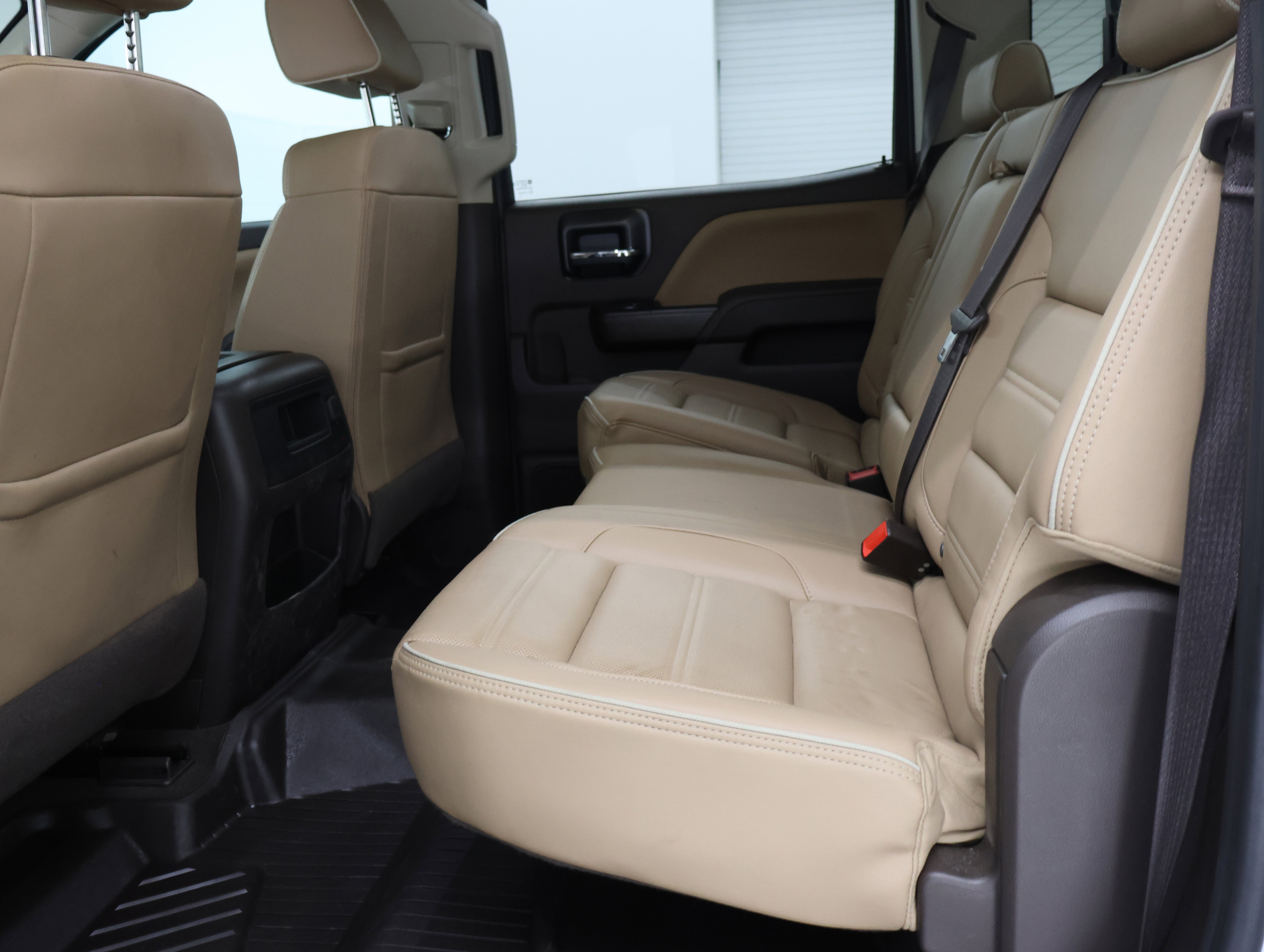 Used 2019 GMC Sierra 3500 Denali w/ Duramax Plus Package AWD/4WD image 9