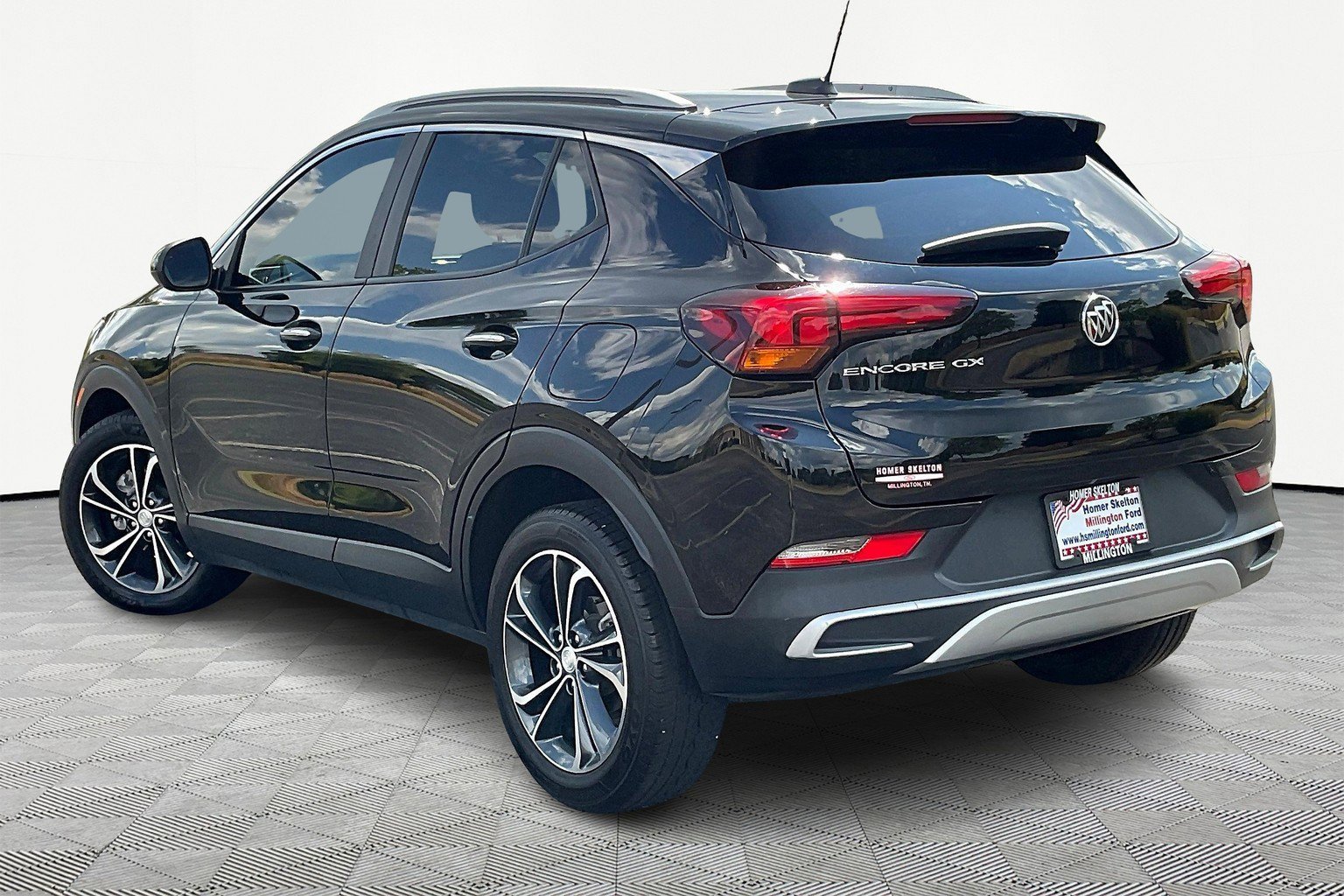 Used 2021 Buick Encore GX Select image 10