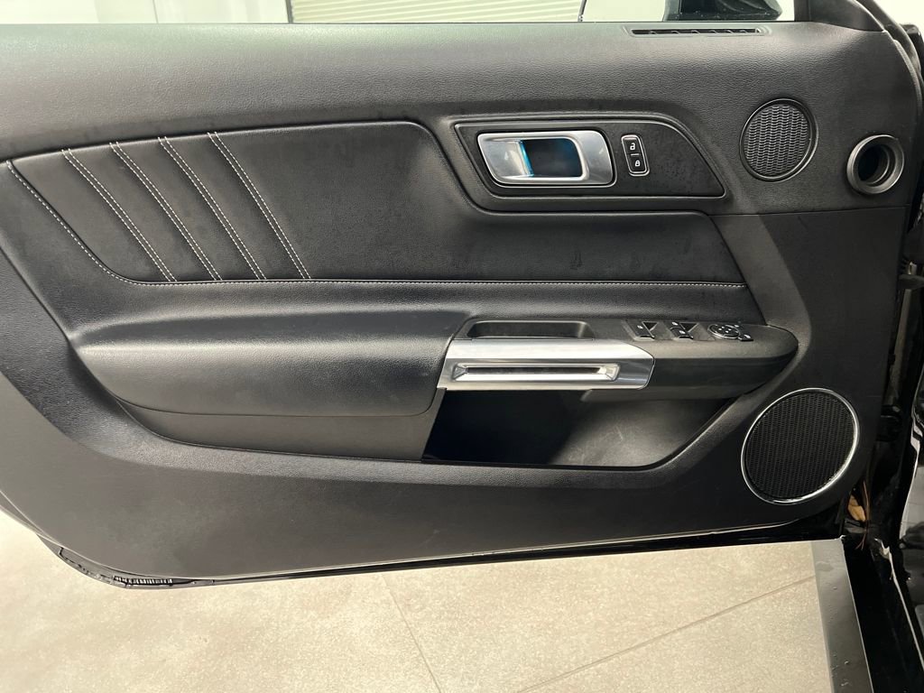 Used 2023 Ford Mustang Premium image 11