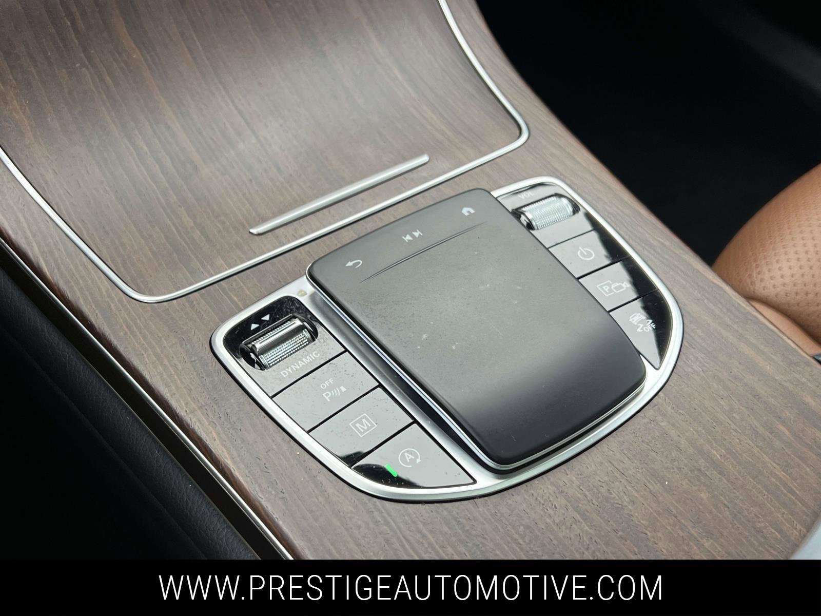 Used 2022 Mercedes-Benz GLC 300 4MATIC image 30