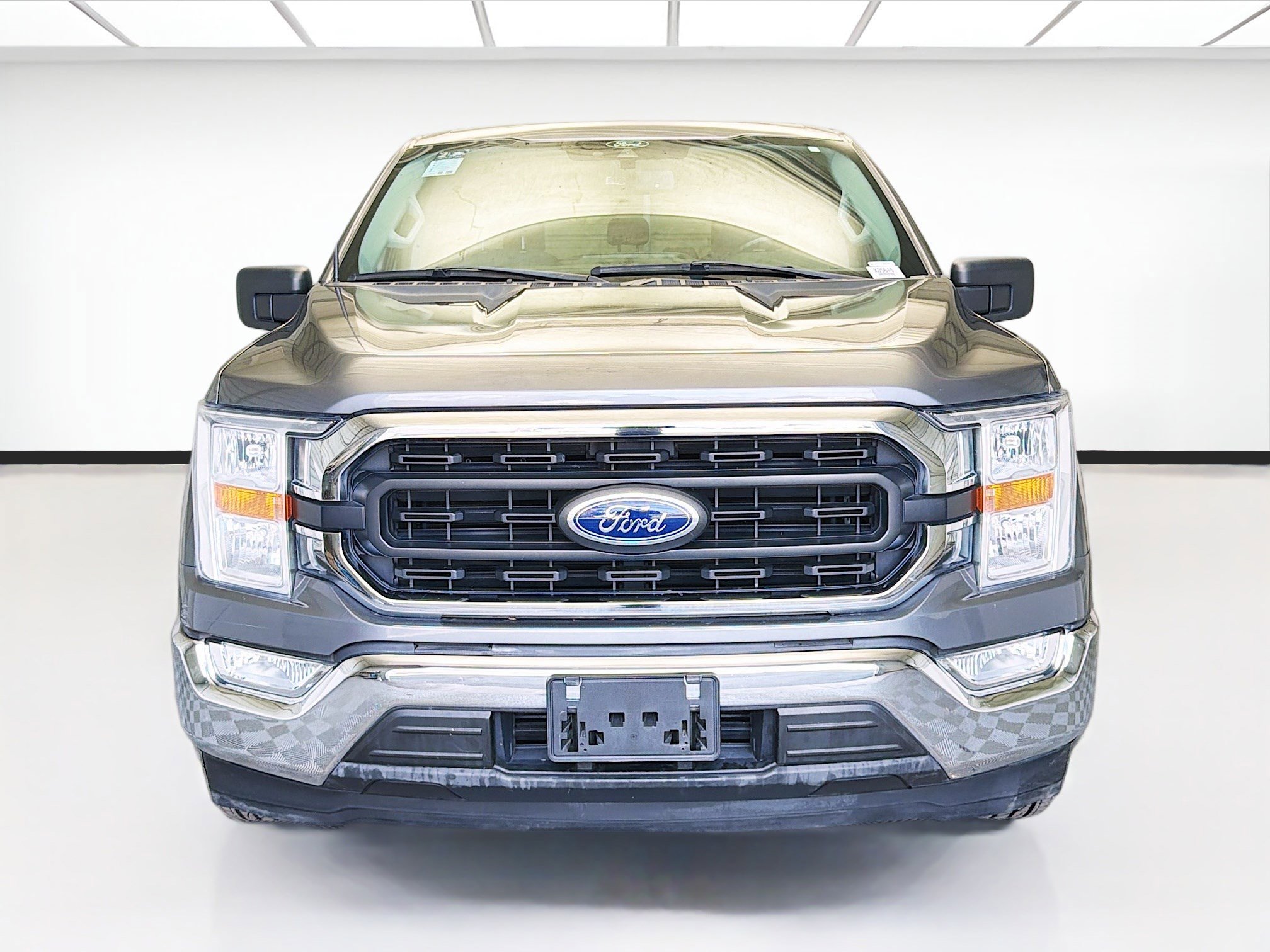 Used 2021 Ford F150 XLT w/ Equipment Group 301A Mid RWD image 2