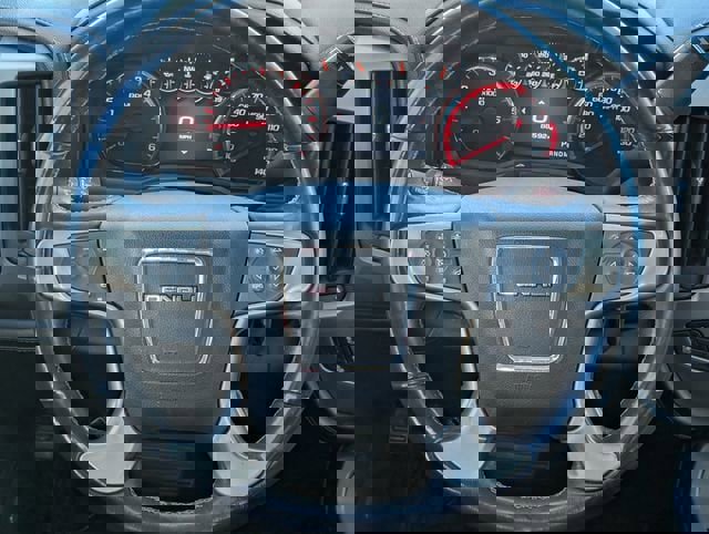 Used 2016 GMC Sierra 1500 Denali w/ Enhanced Driver Alert Package AWD/4WD image 9