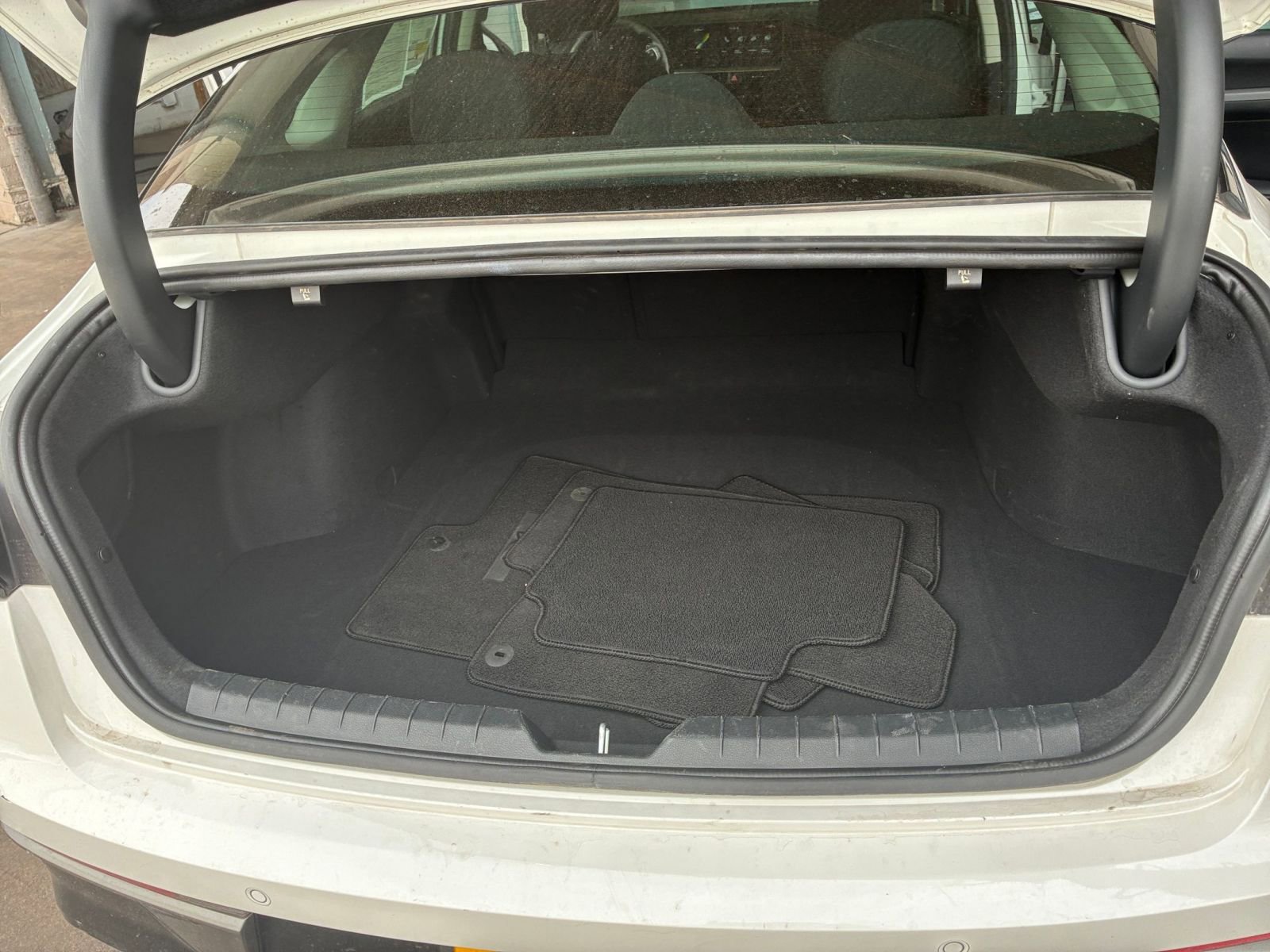 Used 2025 Kia K5 LXS FWD image 31