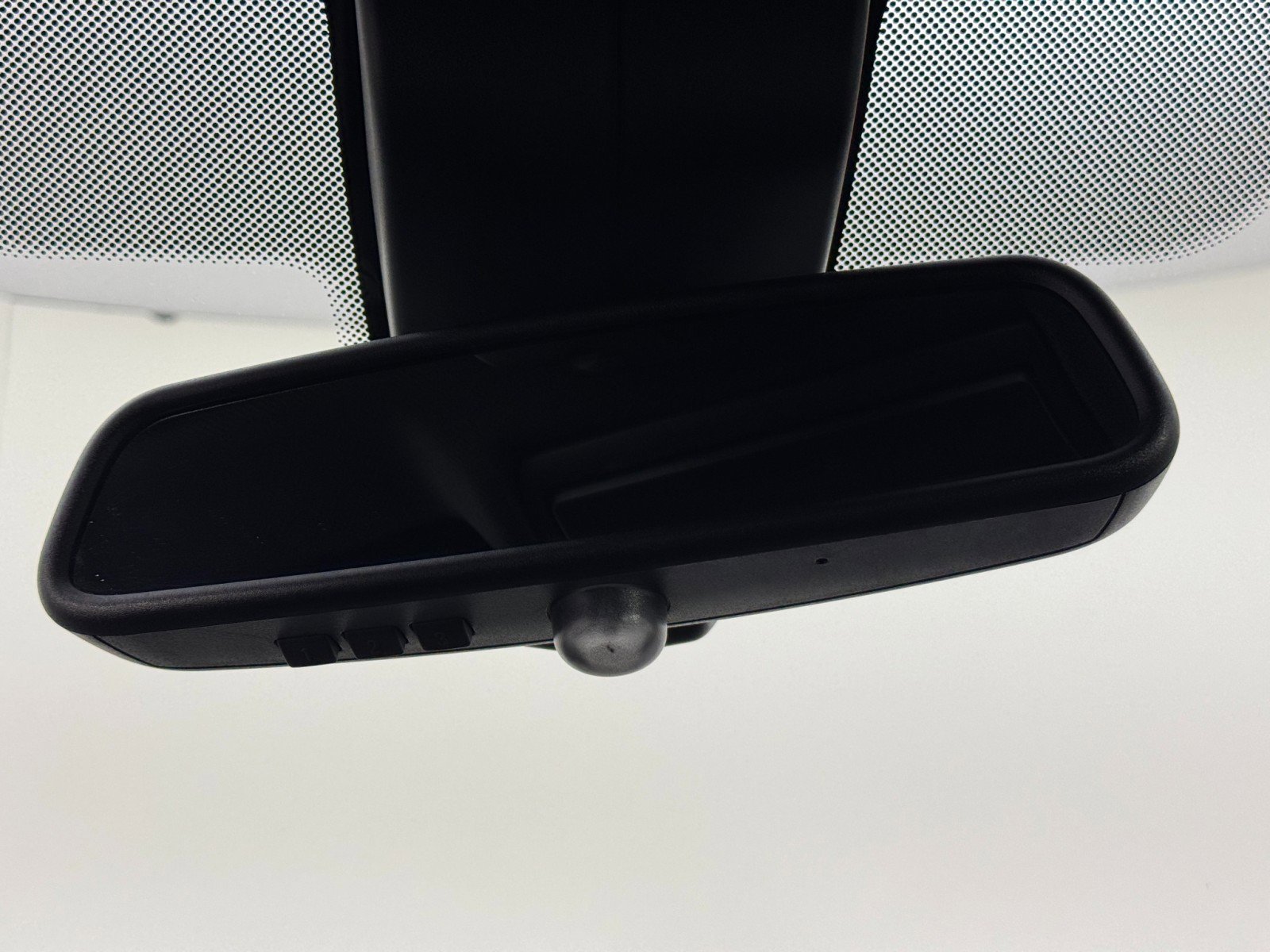 Used 2018 BMW X6 xDrive50i image 31