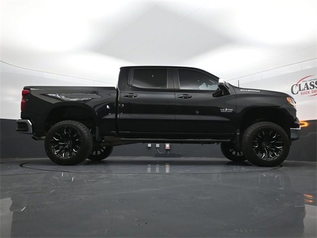 Used 2022 Chevrolet Silverado 1500 LT w/ Texas Edition Plus image 28