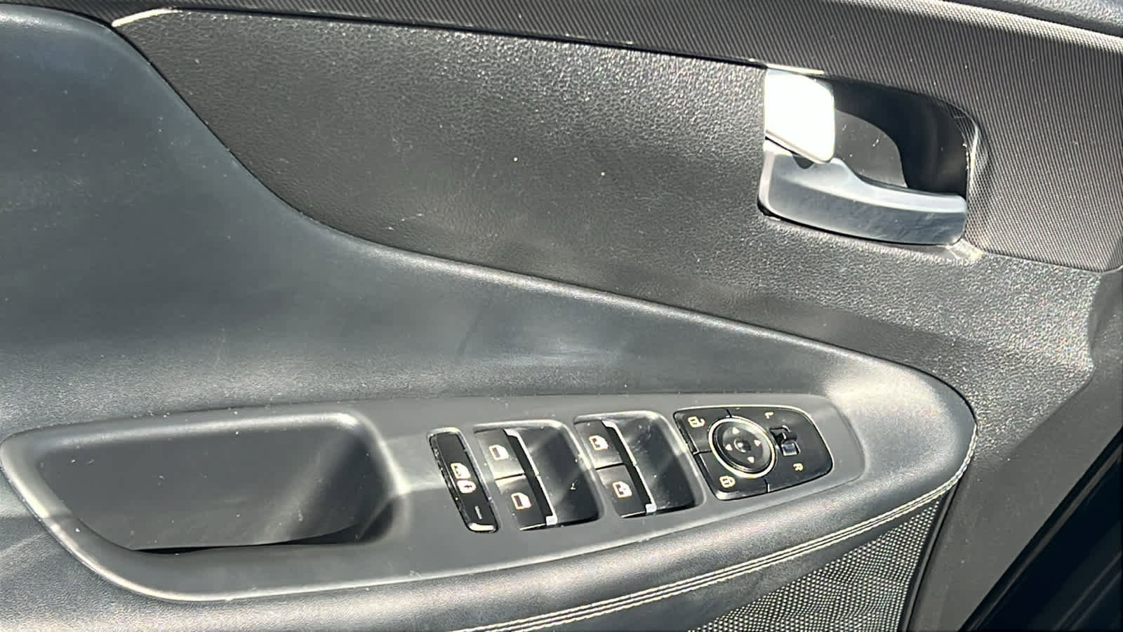 Used 2021 Hyundai Santa Fe SEL w/ Convenience + Premium Package image 22