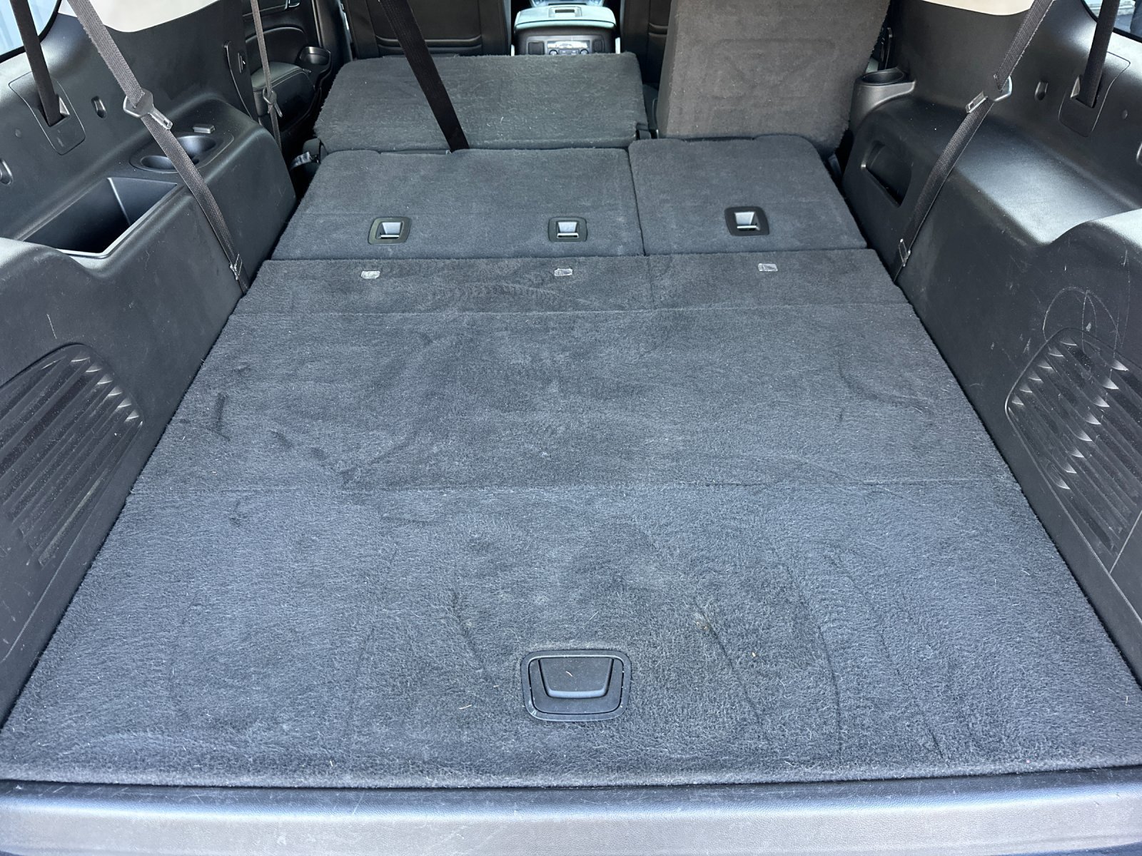 Used 2019 GMC Yukon XL SLT AWD/4WD image 16