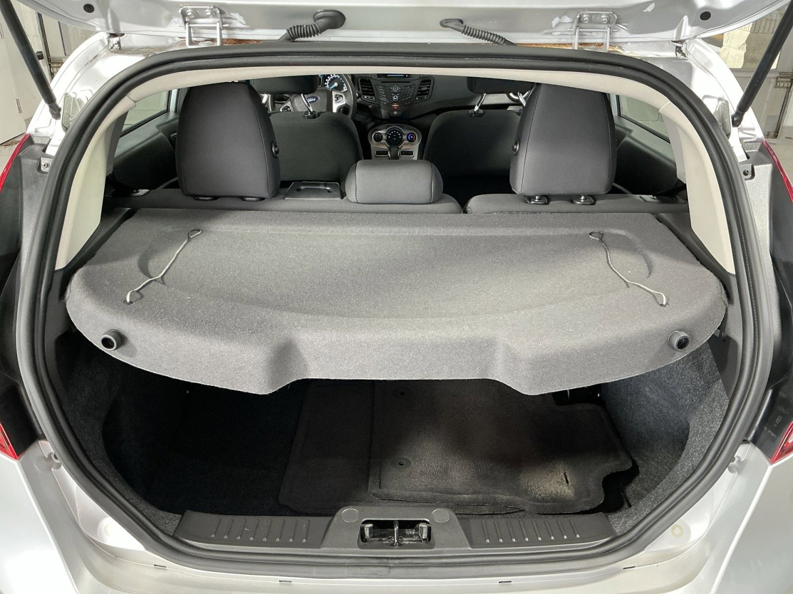 Used 2017 Ford Fiesta SE image 31