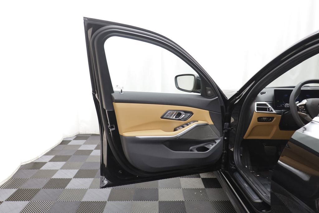 New 2026 BMW 330i xDrive Sedan w/ Premium Package AWD/4WD image 5