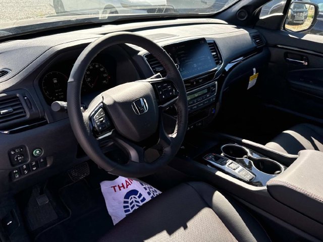 New 2026 Honda Ridgeline Black Edition image 7